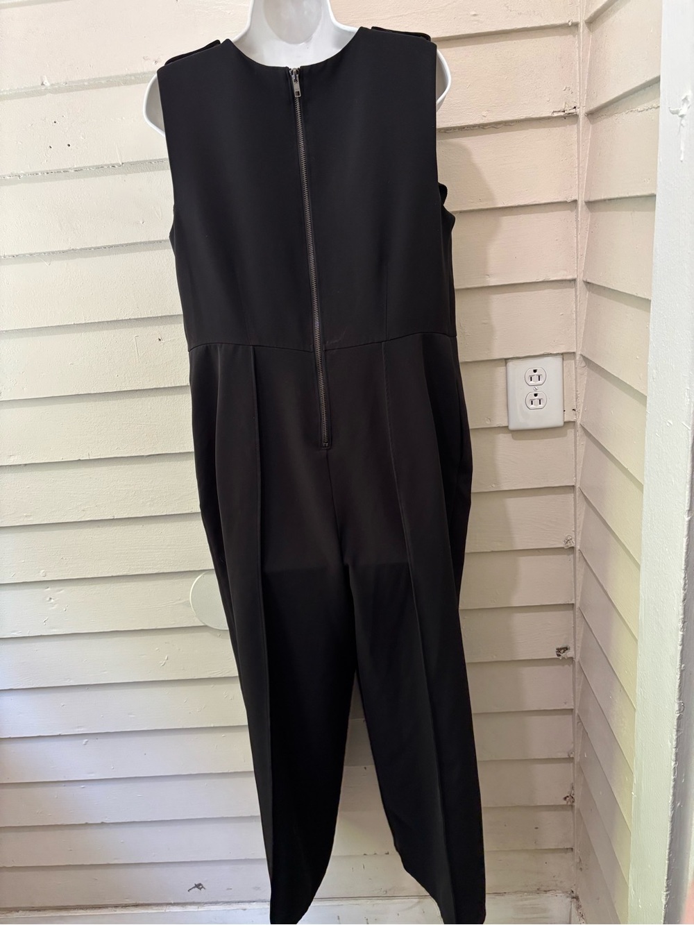 Lane Bryant Plus Size Petite Black Sleeveless Pleated Wide Leg Jumpsuit - Picture 4 of 6